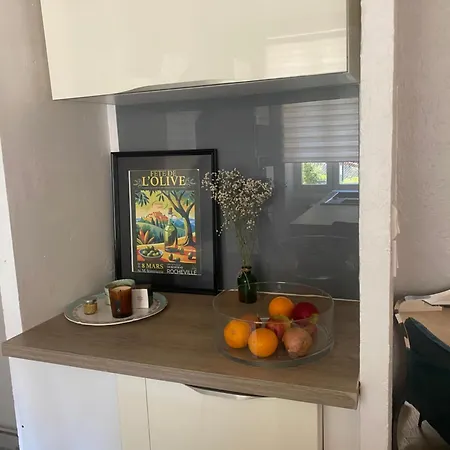 Joli Avec Jardin Apartment
